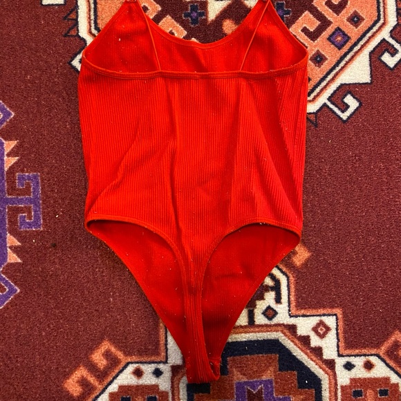 Red body suit 💄 - Picture 2 of 2